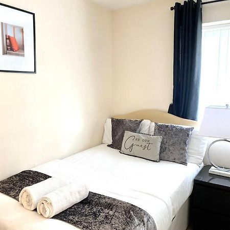 Amazing 2-Bed City Centre Apt With Parking Coventry Exteriér fotografie