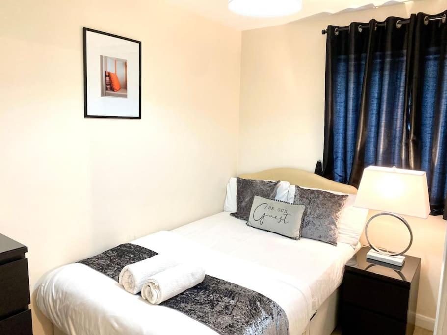 Amazing 2-Bed City Centre Apt With Parking Coventry Exteriér fotografie