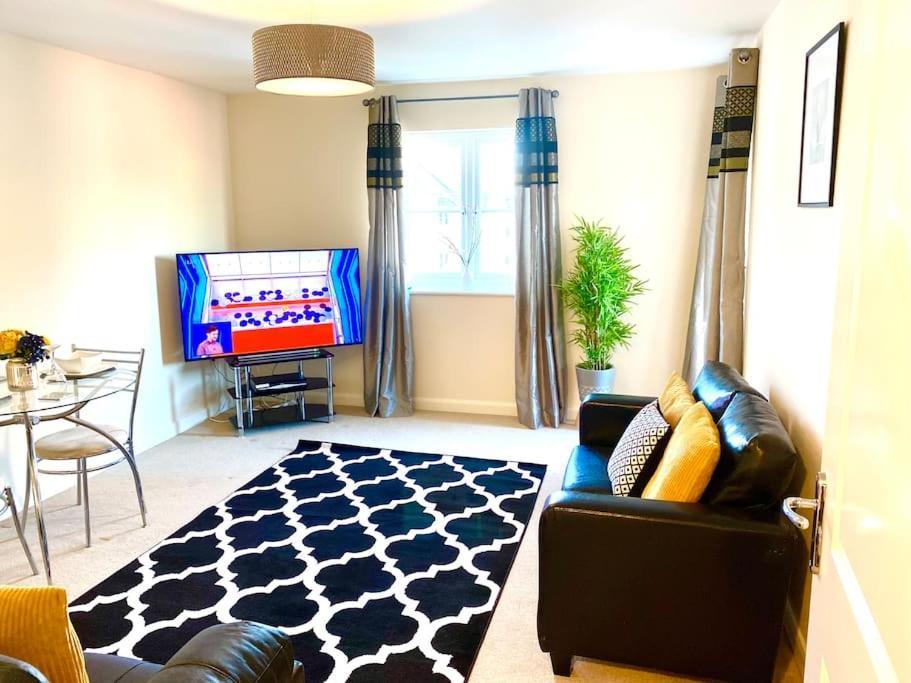Amazing 2-Bed City Centre Apt With Parking Coventry Exteriér fotografie