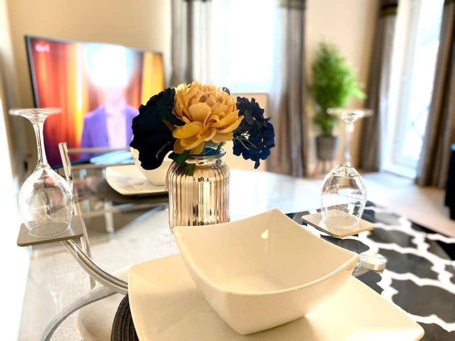Amazing 2-Bed City Centre Apt With Parking Coventry Exteriér fotografie