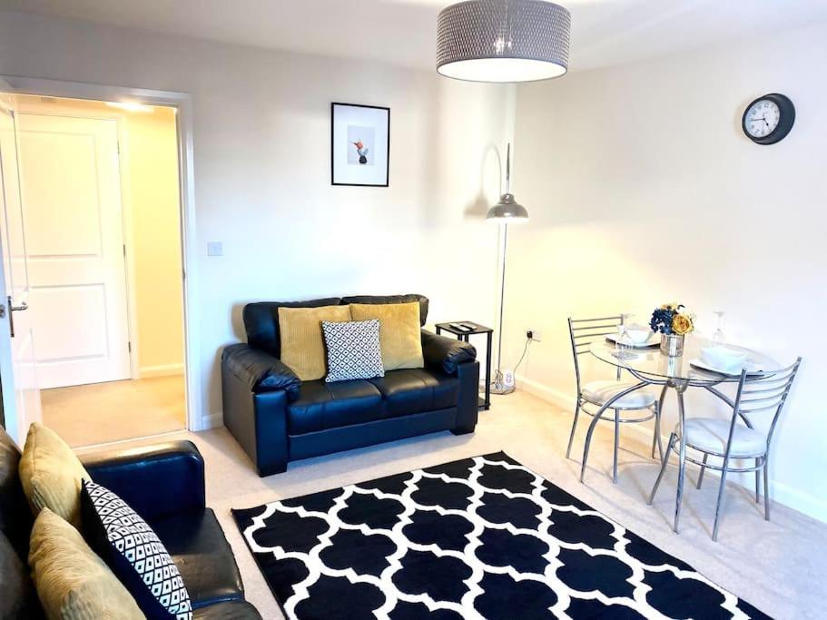 Amazing 2-Bed City Centre Apt With Parking Coventry Exteriér fotografie