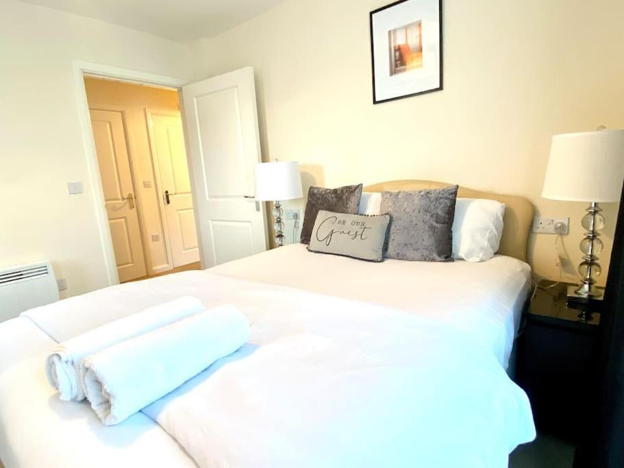 Amazing 2-Bed City Centre Apt With Parking Coventry Exteriér fotografie