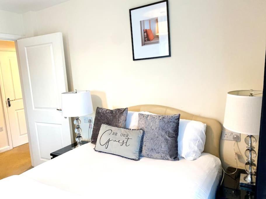 Amazing 2-Bed City Centre Apt With Parking Coventry Exteriér fotografie