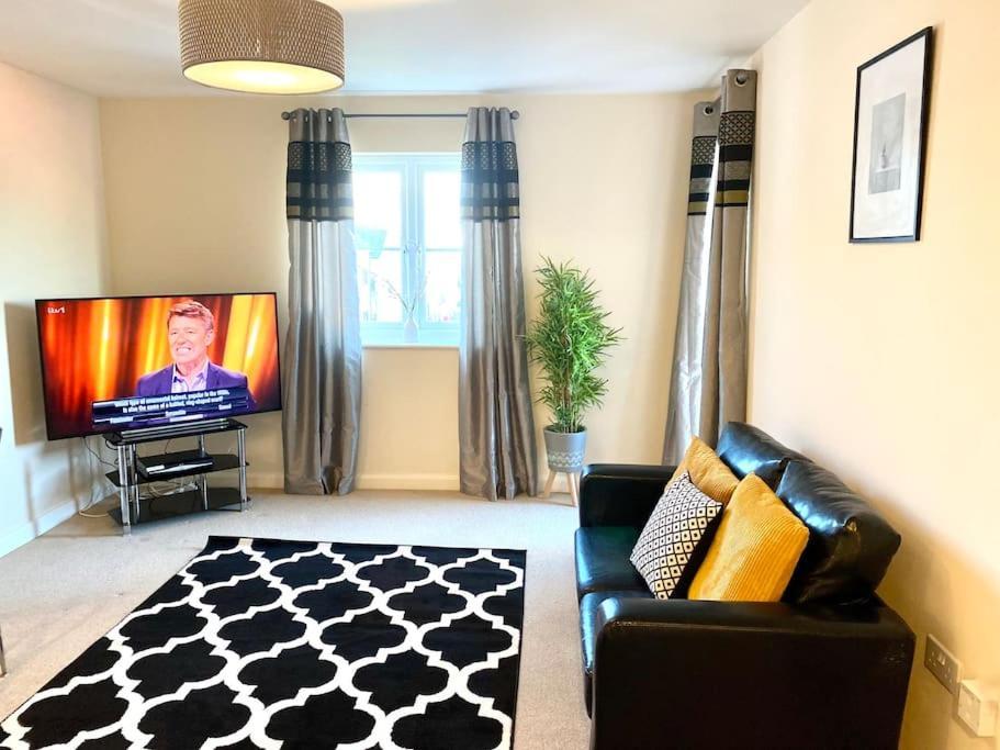 Amazing 2-Bed City Centre Apt With Parking Coventry Exteriér fotografie